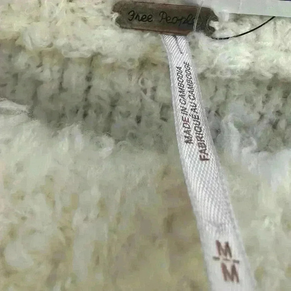 💥HP💥Free People NWOT Teddy Sweater Tunic Size Medium in Sugar Swirl ( Ivory) - Picture 10 of 10